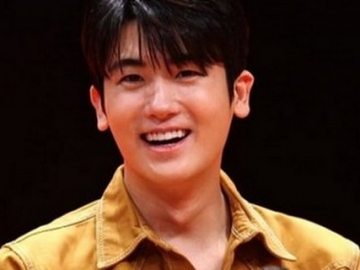 Dijuluki Ahli Melakukan Adegan Ciuman di Drama, Begini Respon Kocak Hyungsik