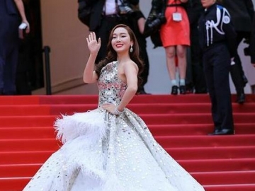 Tampil Bak Puteri Negeri Dongeng di Cannes, Netter Malah Ramai Tuding Jessica Oplas
