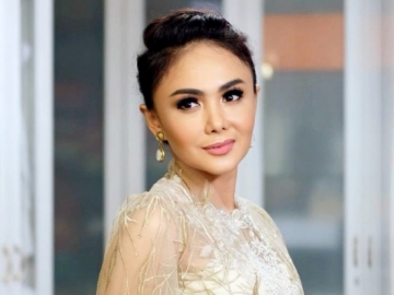 Yuni Shara Pamer Sandar ke Putra Sulungnya yang Tampan, Netter: Raffi Ahmad Versi Muda