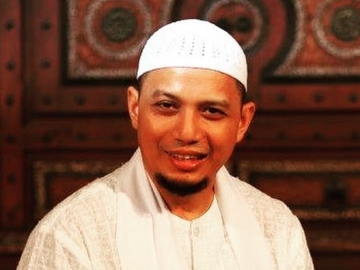 Ustaz Arifin Ilham Meninggal dalam Keadaan Tersenyum, Netter: Pertanda Surga Menanti
