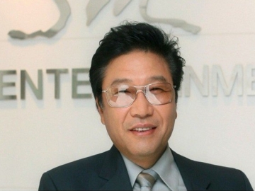 Lee Soo Man Diduga Lakukan Transaksi Internal Mencurigakan, Netter: Usai YG Kini Giliran SM