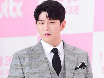 Yoon Kyun Sang Pacari Wanita Lebih Muda 7 Tahun, Netter: Paling Ceweknya Pengen Terkenal