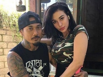 Jerinx SID Dikabarkan Nikah, Netter Malah Kasihani Sang Kekasih