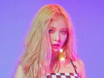 HyunA Pamer Paha Super Kurus dan Sebagai Bukti Sukses Diet, Netter Malah Ngeri Lihatnya