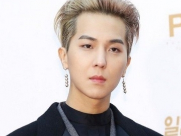 Didapuk Jadi Model Runway Merek Busana Ternama, Song Min Ho Bikin Fans Terpesona