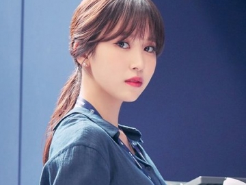 JYP Umumkan Mina Akan Absen Sementara dari Aktivitas Twice Demi Pemulihan Kesehatan
