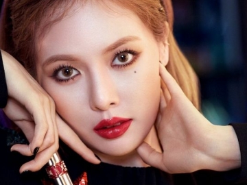 Unggah Foto Seksi dengan Polesan Lipstik Merah, HyunA Malah Disebut Netter Murahan