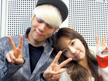 Unggah Foto Bareng Mendiang Jonghyun, Netter Malah Khawatir Taeyeon Ikutan Depresi