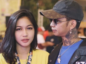 Pajang Foto Mesra Bareng Pacar Cantik, Young Lex Umumkan Bakal Nikah Tahun Ini