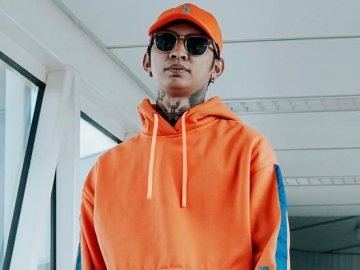 Bukti Sudah Terpampang Nyata, Young Lex Masih ‘Angkat Dagu’ Sebut Lagunya Justru Penyelamat