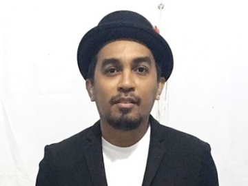 Glenn Fredly Dibuat ‘Geleng-Geleng’ Dengar Ada Razia Buku di Makassar, Begini Katanya