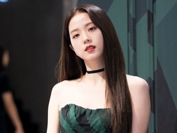 Jisoo Jadi Pusat Perhatian di Acara Dior, Netter Langsung Sindir YG yang Malah Menganak Tirikan