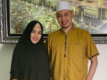 Kartika Putri Bersama Habib Usman Sang Suami Ungkap Jenis Kelamin Calon Anak Pertama