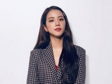 Cantik Kenakan Busana Mewah, Jisoo BLACKPINK Malah Tuai Nyinyir Netizen