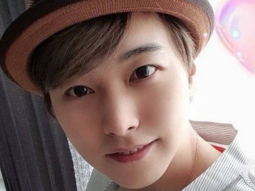 Unggah Foto Selfie Baru, Gaya Sungmin Super Junior Malah Dibilang Norak