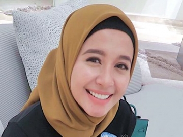 Redam Postingan Soal ‘Pelakor’, Laudya Cynthia Bella ‘Pamer’ Penghargaan dari TV Malaysia