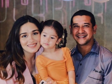 Yasmine Wildblood Dikaruniai Anak Kedua, Luna Maya Hingga Sandra Dewi Beri Ucapan Selamat