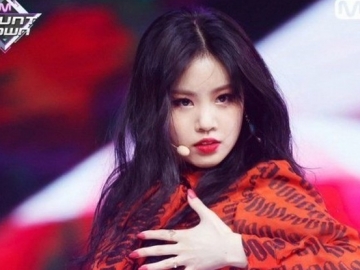 Tampil Seksi Nan Seduktif di Atas Panggung, Soojin (G)I-DLE Malah Banjir Pujian dari Netter