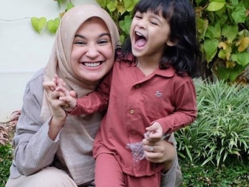  Punya Suami Super Kocak, Shireen Sungkar Sebut Teuku Wisnu 'Teuku Jayusnu'