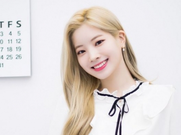 Tak Bisa Dikenali, Dahyun Bikin Ngakak Jadi Jin dari Film 'Aladdin' Saat Fanmeeting Twice