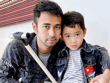 Raffi Ahmad Takut Ketinggalan Pesawat, Celetukan Polos Rafathar Disorot