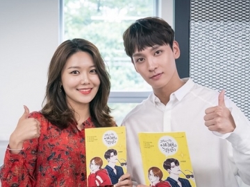 Sudah Ditunggu-tunggu, Drama 'So I Married an Anti-fan' Sooyoung dan Choi Tae Joon Batal Tayang