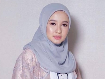 Laudya Cynthia Bella Bagikan Foto Hitam-Putih Seraya Tulis Ungkapan Penuh Teka-Teki, Ada Apa?