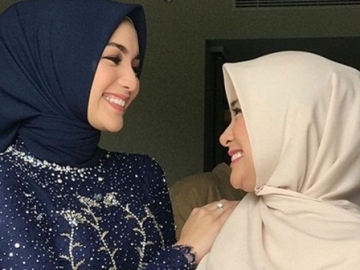 Foto Citra Kirana Berkebaya Nikah Diunggah Ryana Dea, Riasan Wajah Bak Barbie Bikin Pangling?