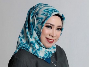 Melly Goeslaw Mendadak Batalkan Umrah Bareng Suami Demi Eks ART Nike Ardilla, Kenapa?