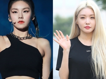 Duduk di Samping Chungha, Gelagat Yeji Malu-Malu Kucing Hingga Salting Bikin Fans Gemas