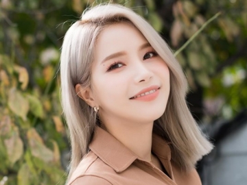 Kunjungi Kantin Populer Milik JYP Entertainment, Solar Mamamoo Puji Kemurahan Hati Park Jin Young