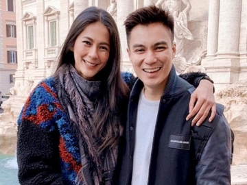 Baim Wong Telanjang Dada Seraya ‘Elus’ Perut Buncit Tiru Gaya Maternity Shoot Paula Verhoeven