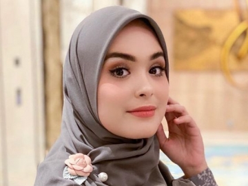 Vebby Palwinta Mendadak Disebut Bak Pinang Dibelah 2 dengan Artis Cantik Ini, Siapa?