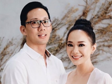 Sebut Tahun 2019 Penuh Keberkahan, Yuanita Christiani Anggap Suami Jadi Kado Natal Terindah