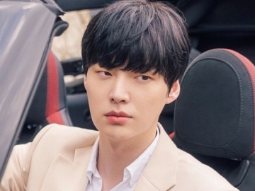 Ahn Jae Hyun Sambut Tahun 2020 Dengan Warna Rambut Baru