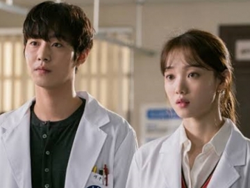 Berlumur Darah, Lee Sung Kyung Dan Ahn Hyo Seop Alami Situasi Menyedihkan di 'Dr. Romantic 2'