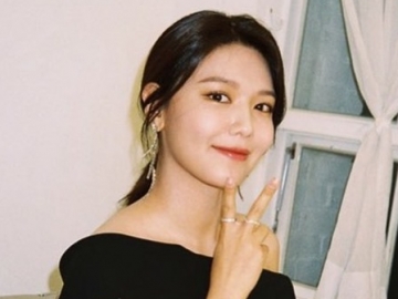 Cantik Pakai Seragam Polisi, Sooyoung Buat Netter Makin Penasaran Dengan Drama Terbarunya