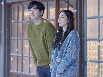 Berteduh di Tengah Salju, Seo Kang Joon dan Park Min Young Sukses Bikin Hati Adem 