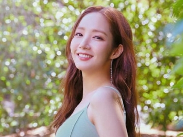 Tubuh Singset Park Min Young Kelewat Aduhai, Lengan Mulusnya Nyaris Tanpa Lemak 