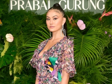 ‘Parasite’ Borong Piala Oscar, Agnez Mo Lantang Serukan Selamat dengan Cara Unik