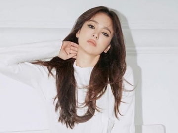 Tampil Beda, Song Hye Kyo Masih Tetap Menawan Dengan Rambut Keriting?