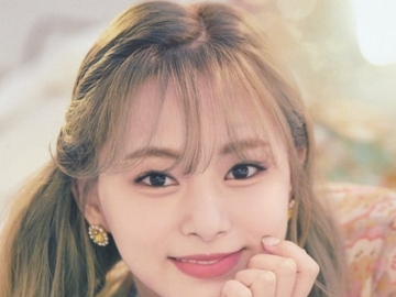 Bikin Hati Ambyar, Dispatch Rilis Foto Cantik Tzuyu Twice Mirip Boneka Hidup