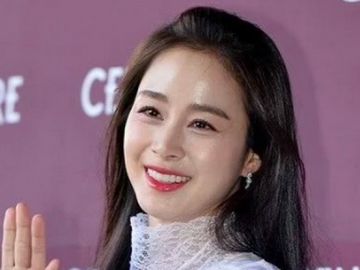 Bikin Hati Meleleh, Kim Tae Hee Bagikan Cokelat ke 200 Staff Drama 'Mama' di Hari Valentine