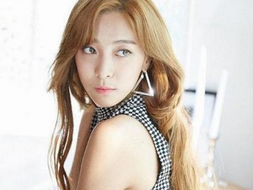 Luna f(x) Rilis Teaser Single Comeback yang Menyayat Hati