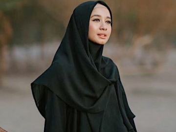  Ogah Bahas Soal Suami, Laudya Cynthia Bella Pilih Posting Foto Ini