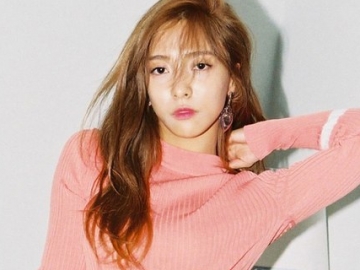 Comeback dengan 'It Hurts and Hurts', Suara Bening Luna f(x) Sukses Bikin Mewek