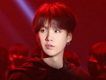 Suga BTS Diduga Cedera, Tagar Beri Semangat Jadi Trending Dunia 