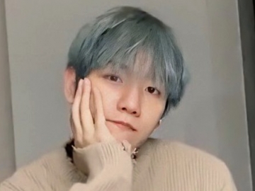 Baekhyun EXO Beri Perlakuan Manis, Seorang Pramugari Auto Jadi Fans Dadakan