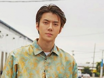 Sehun EXO Bikin Ambigu Pose di Wastafel, Pesona Visual Dipertanyakan