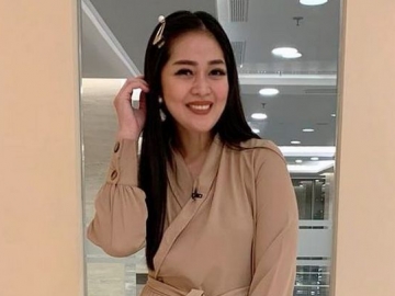 2 Tahun Tak Pernah Umbar Pasangan, Gracia Indri Kini Malah Kepergok Liburan Bareng Pria Misterius